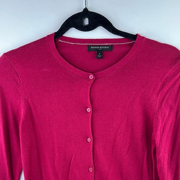 Banana Republic Factory Women's Raspberry Cardigan Sweater - Picture 3 of 8